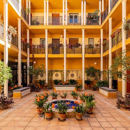 San Vicente-Museo Apartamento Sevilla Buitenkant foto
